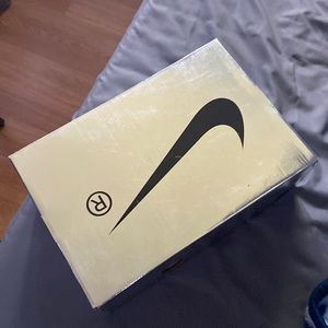 Nike off white dunks